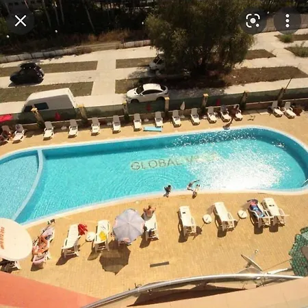 דירה Free Parking! Close To The Beach *